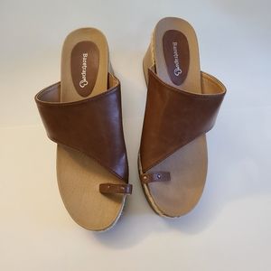 Bare Traps Brown Wedge Sandals, Women's sz 7